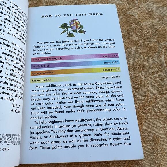 Flowers a Guide to Familiar American Wildflowers Pocketbook: 1950 - Picture 4 of 8
